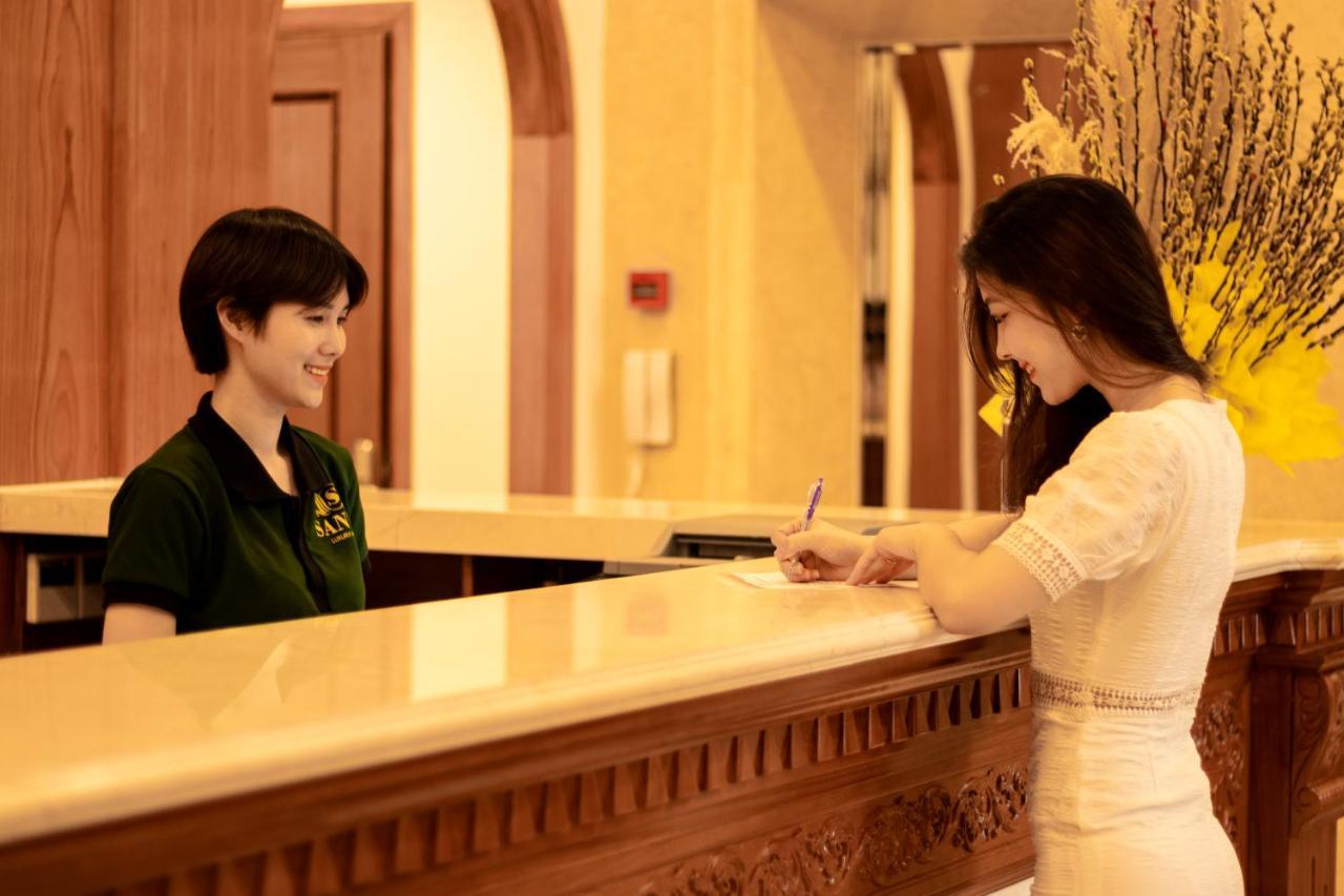דה נאנג Santa Luxury Hotel מראה חיצוני תמונה