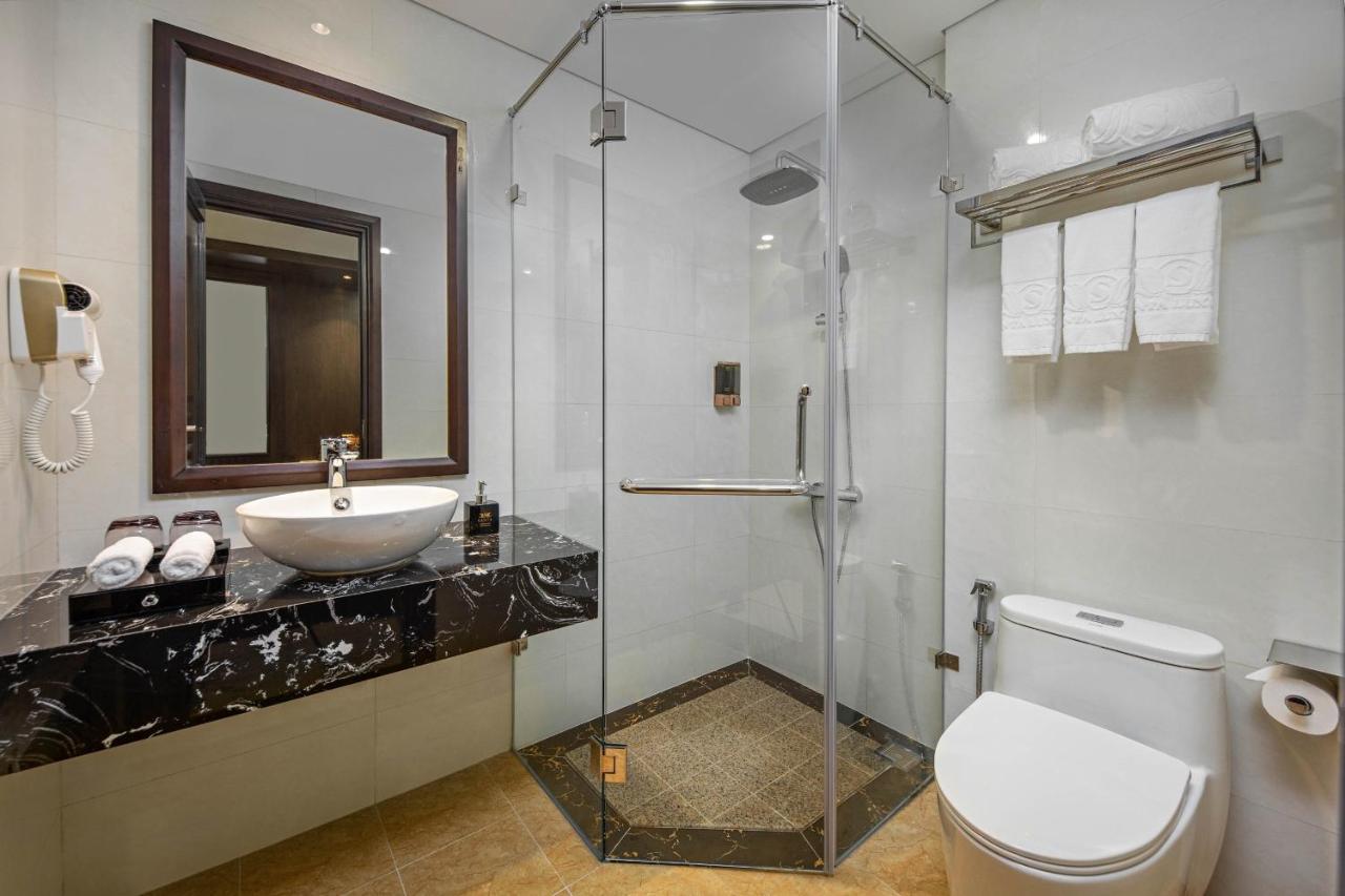 דה נאנג Santa Luxury Hotel מראה חיצוני תמונה
